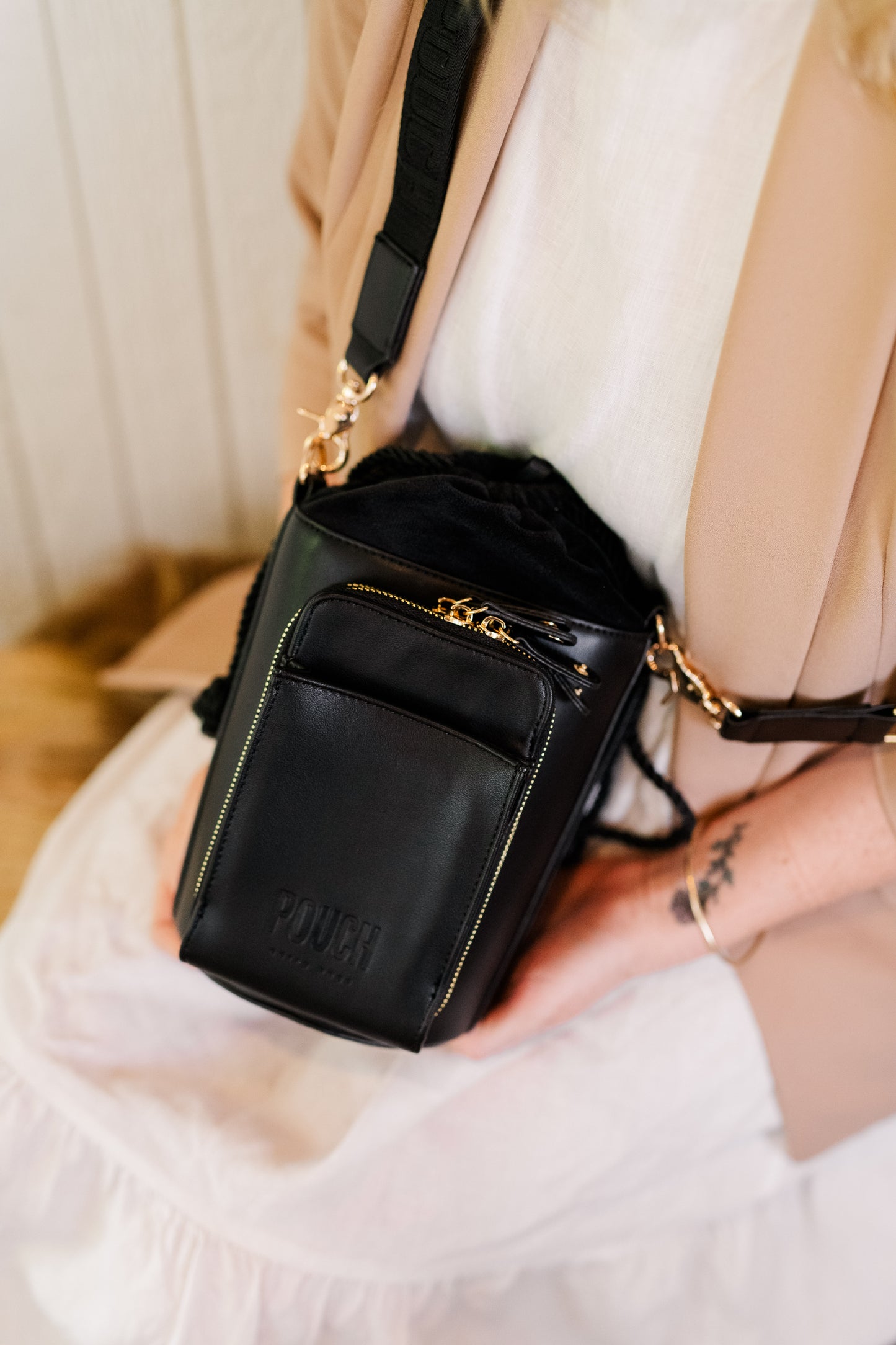 PENNY POUCH - Black